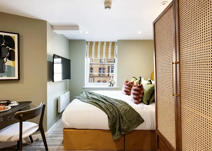 Colston Street I Your Bristol