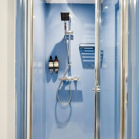 Lejlighed Colston Street I Your *